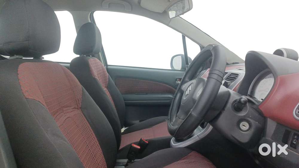 Maruti Suzuki Ritz Vxi, 2014, Petrol
