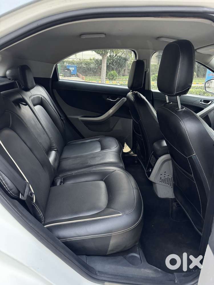 Tata Nexon 1.5 Revotorq Xza Plus Dualtone, 2019, Diesel