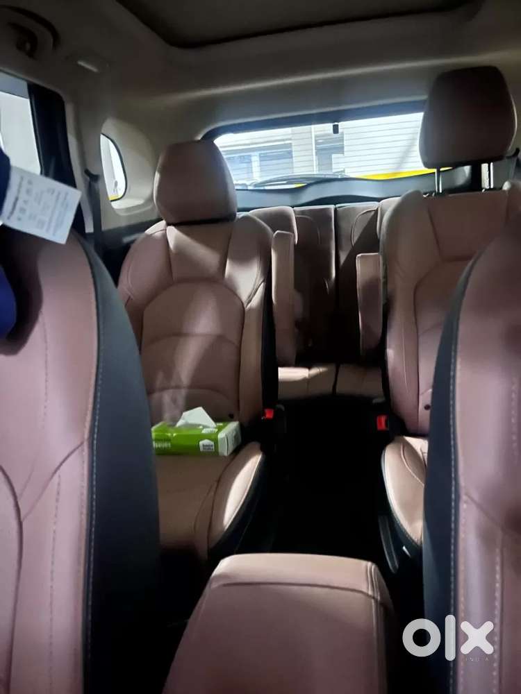 Mg Hector Plus Savvy Pro 1.5 Turbo Petrol Cvt 6 Str, 2024, Petrol