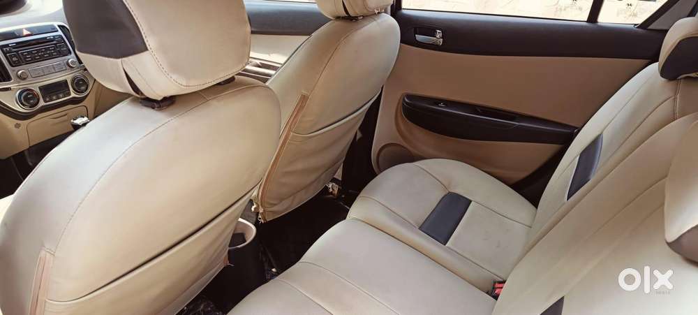 Hyundai I20 Sportz 1.4 Crdi 6 Speed Bs-iv, 2012, Diesel