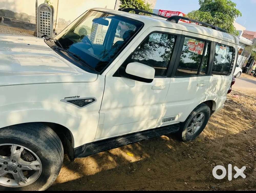Mahindra Scorpio Diesel 2016