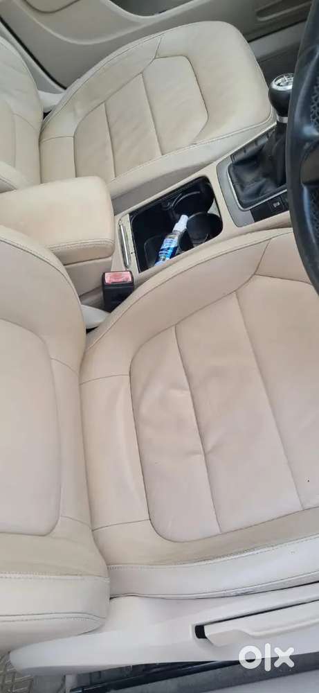 Full Insurance Well Maintained Both Keys Available.