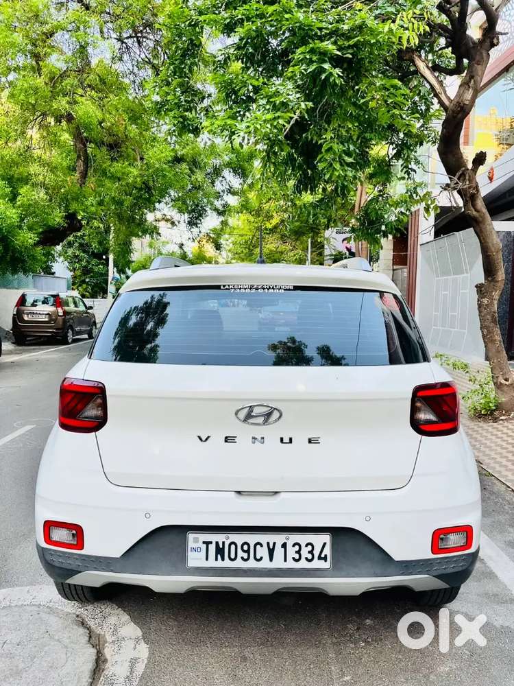 Hyundai Venue 2020 Petrol Good Condition