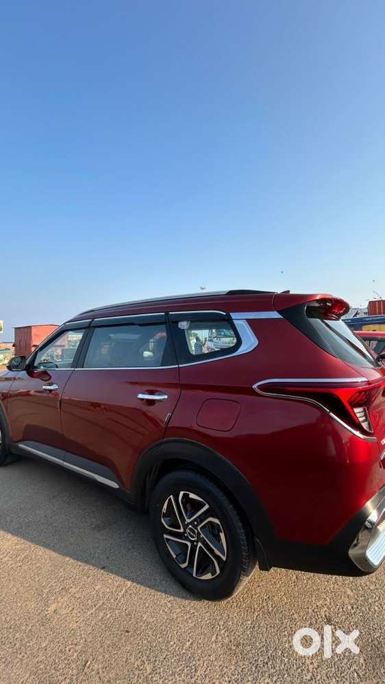 Kia Carens 2022 7dct Luxury Plus 1.5 Automatic