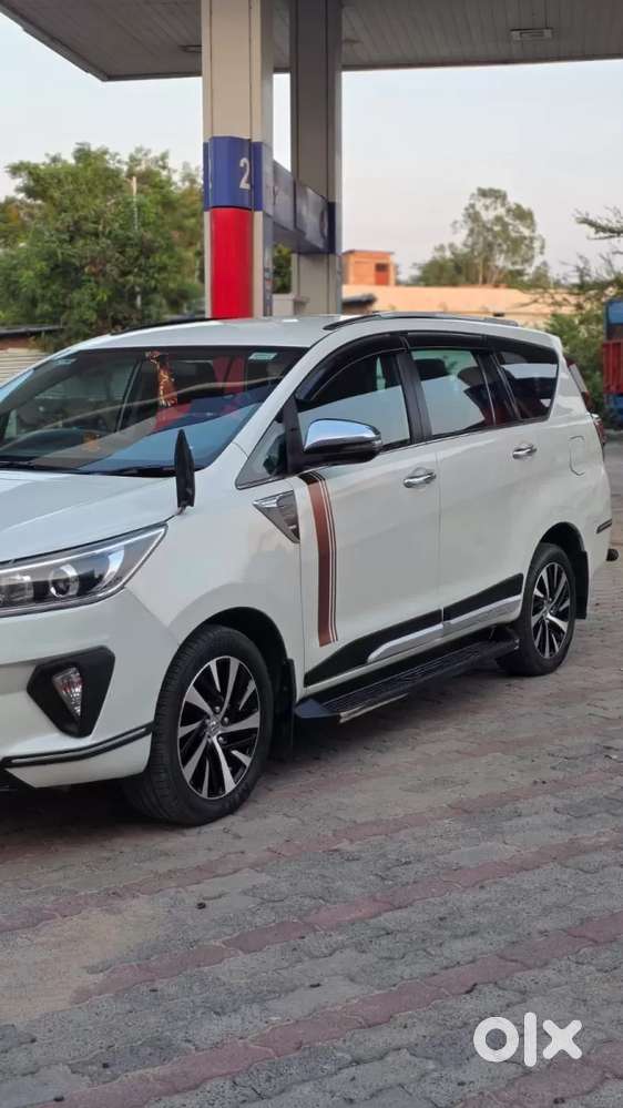 Toyota Innova Crysta [2020-ongoing] 2.4 Zx 7 Str, 2021, Diesel