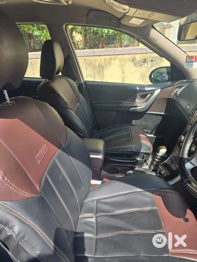 Mahindra Xuv500 2013 Variant W8
