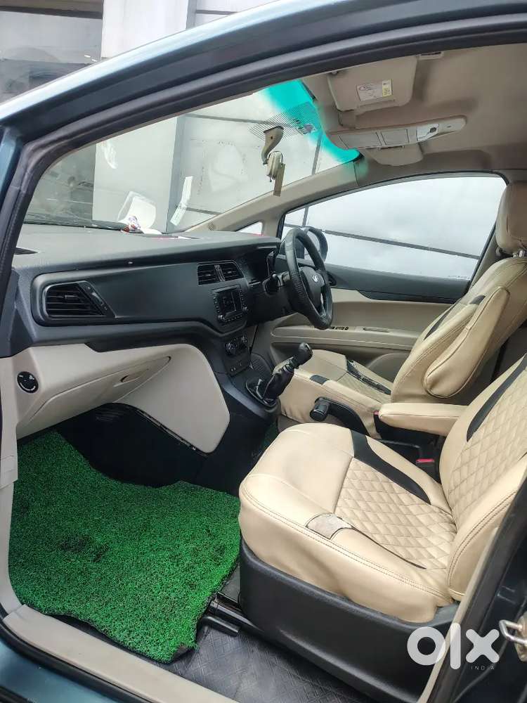 Mahindra Marazzo 1.5 M4 Plus 2018