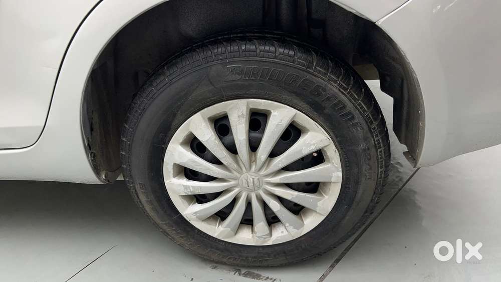 Maruti Suzuki Swift Dzire 1.3 Vxi, 2015, Petrol