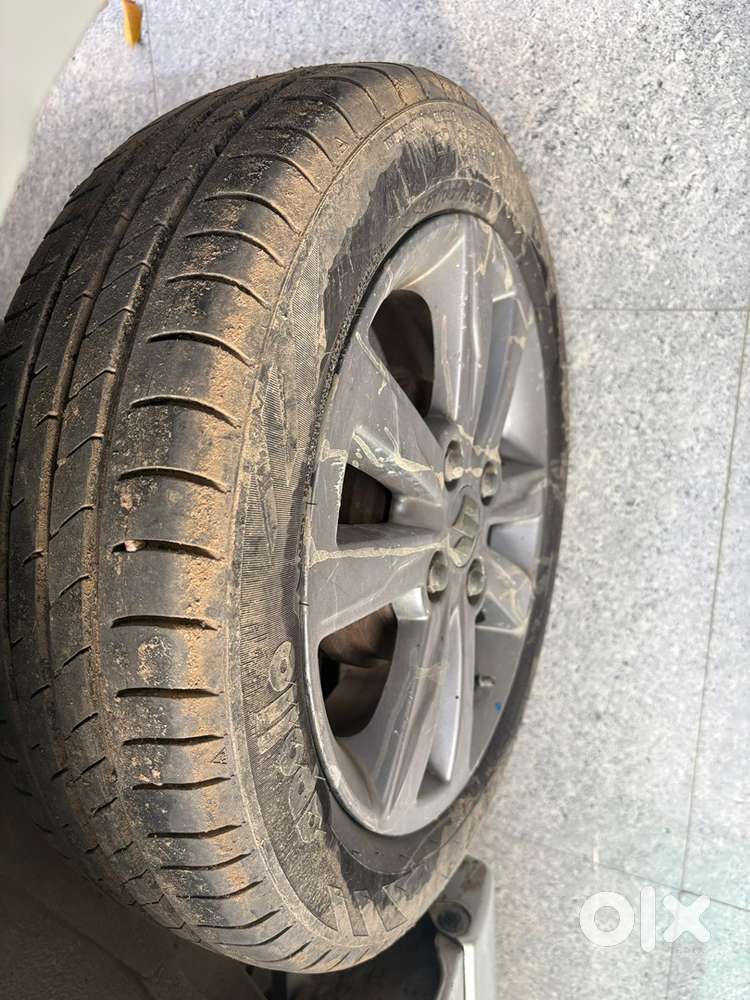 Maruti Suzuki Stingray 2015 Petrol Well Maintained