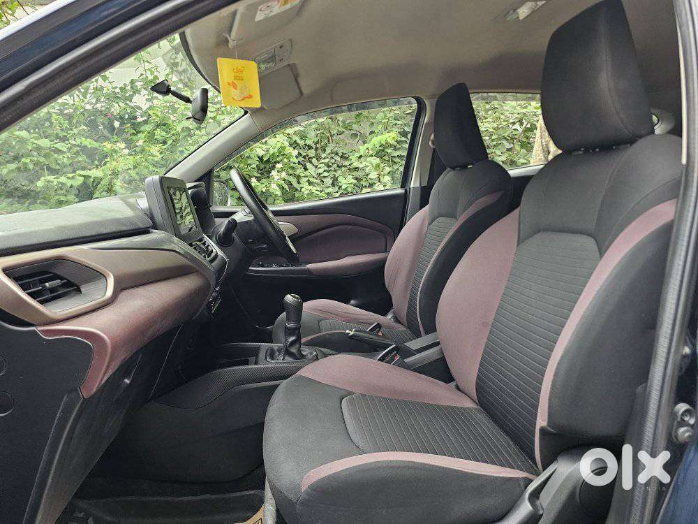 Maruti Suzuki Fronx Delta Plus 1.2l Mt, 2024, Petrol