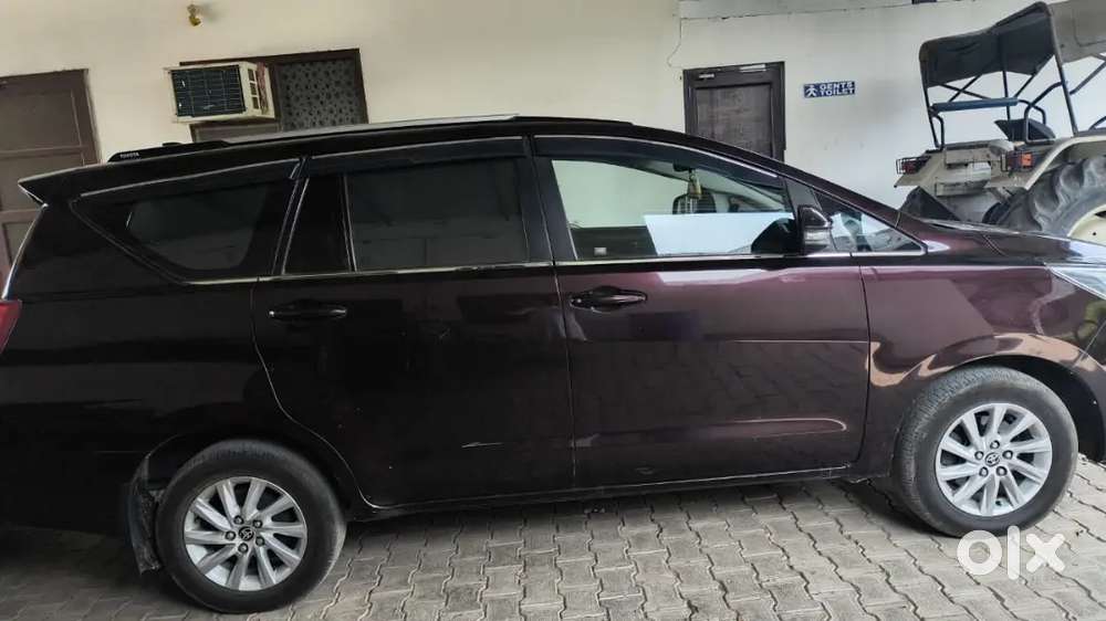 Toyota Innova Crysta 2019 Automatic 1st Owner 230000 Km Running