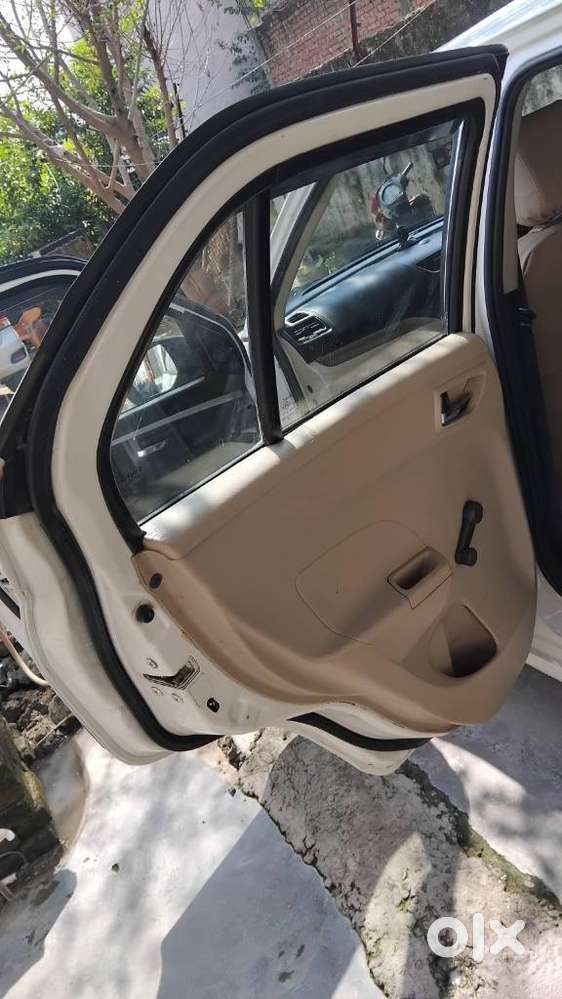 Maruti Suzuki Swift Dzire