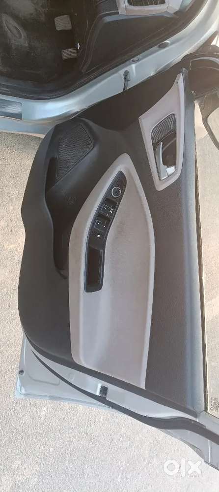 Good Condition Ranig Car