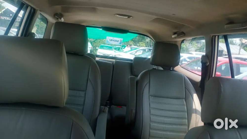 Toyota Innova 2.5 2015