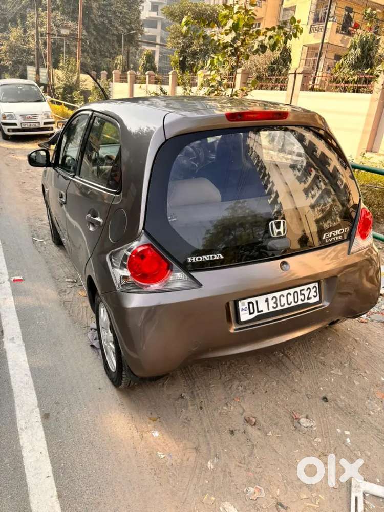 Honda Brio 2012 Petrol 100000 Km Driven