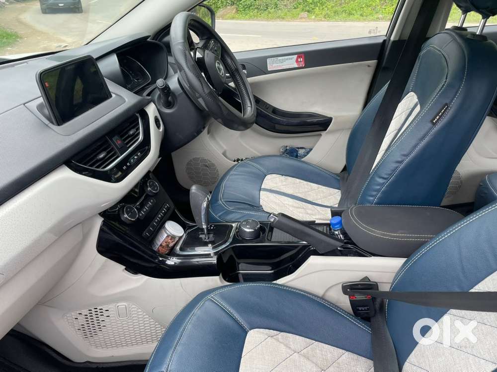 Tata Nexon Xza Plus Amt  2021 Petrol 8800 Km