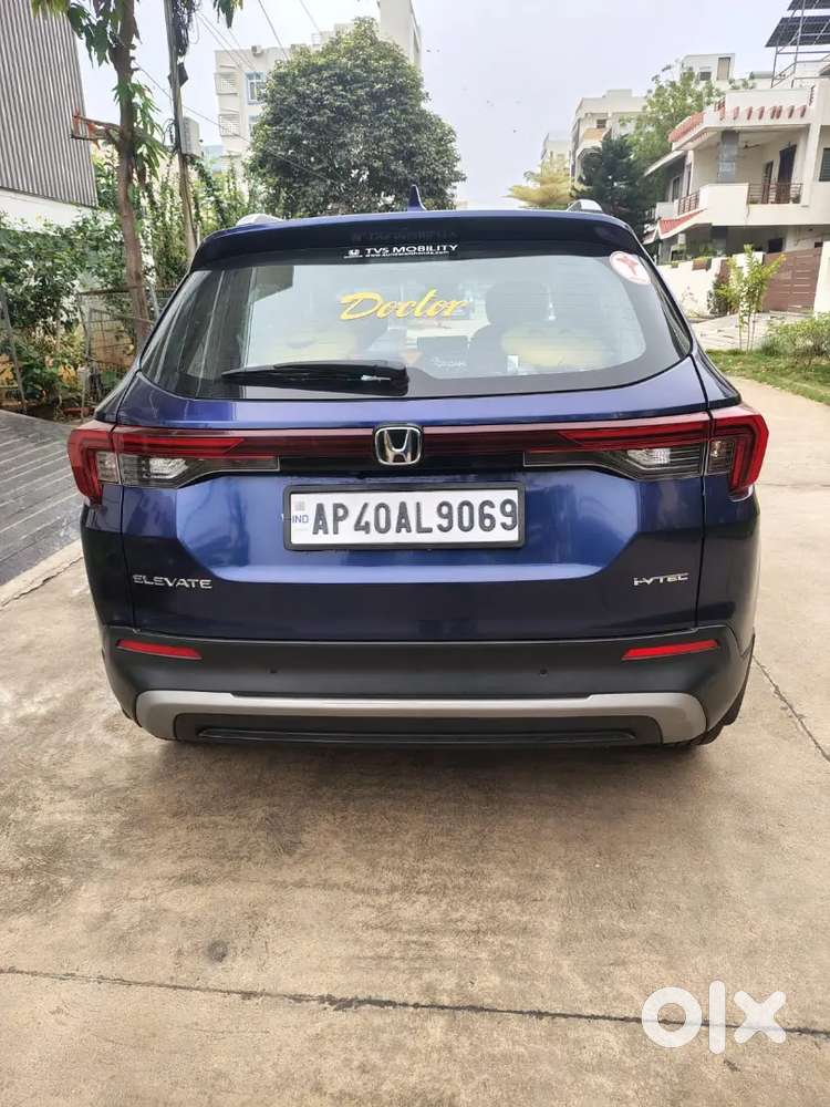 Doctor Used Car Show Room Maintenance