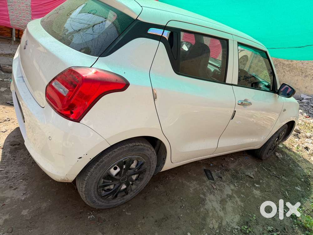 Maruti Suzuki Swift Petrol 2023