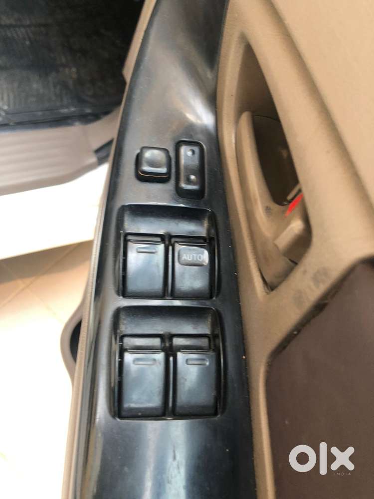 Toyota Innova 2.5 G (diesel) 8 Seater, 2016, Diesel