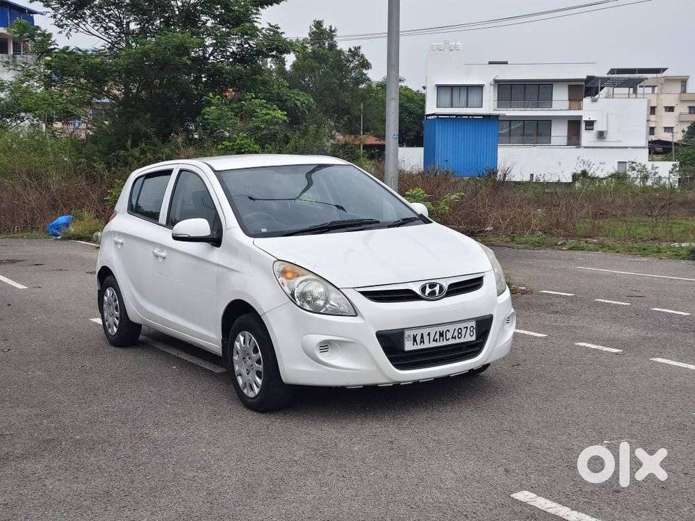 Hyundai I20 2010-2012 1.2 Sportz, 2010, Petrol