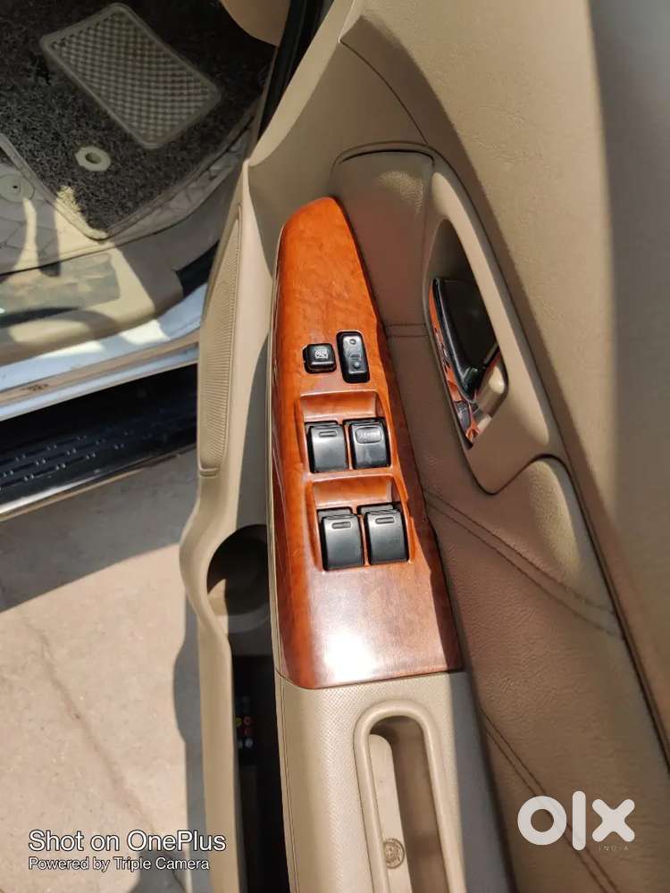 2011 Toyota Fortuner 3.0 Litre Diesel Engine With 4×4
