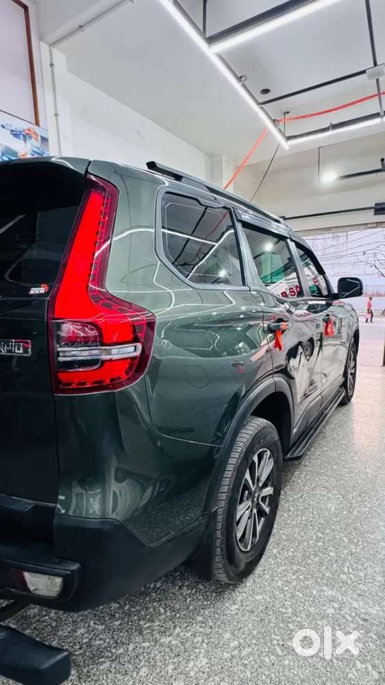 Mahindra Scorpio N Z4 Diesel At 2wd 7 Str, 2023, Diesel