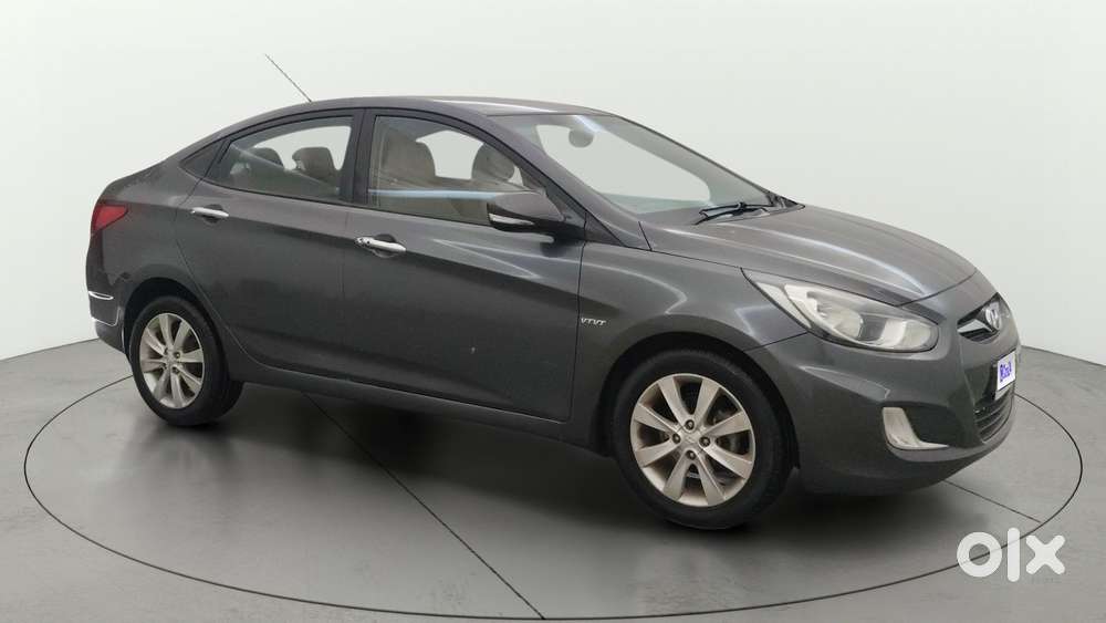 Hyundai Verna Fluidic 1.6 Vtvt Sx, 2013, Petrol