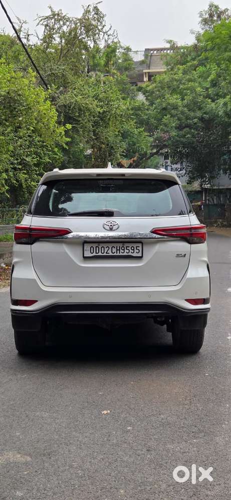 Toyota Fortuner 2011-2016 4x4 At, 2023, Diesel