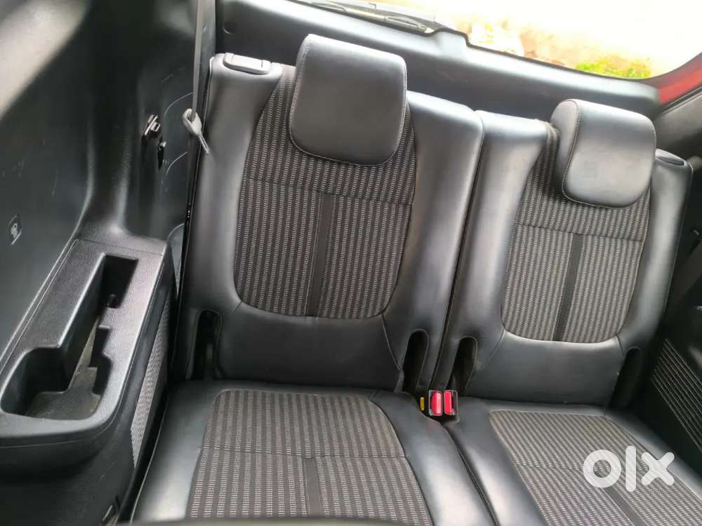 Kia Carens Prestige Plus 2023 Manual