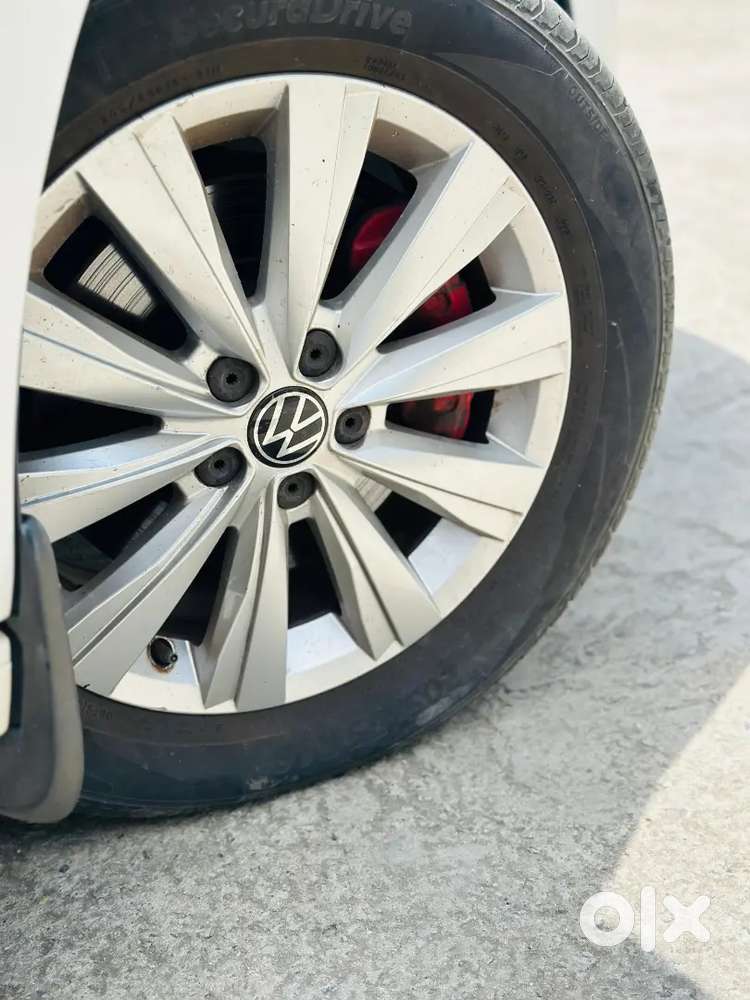 Volkswagen Virtus Gt 1.5 Petrol 2024