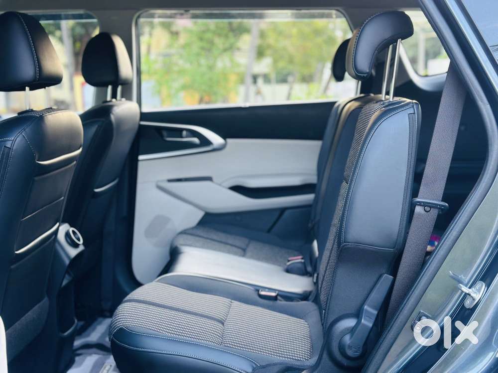 Kia Carens 1.4 Prestige Plus Turbo 7 Str, 2023, Petrol