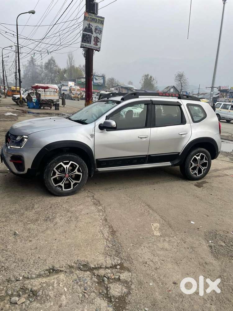 Renault Duster 2022 Petrol 45000 Km Driven
