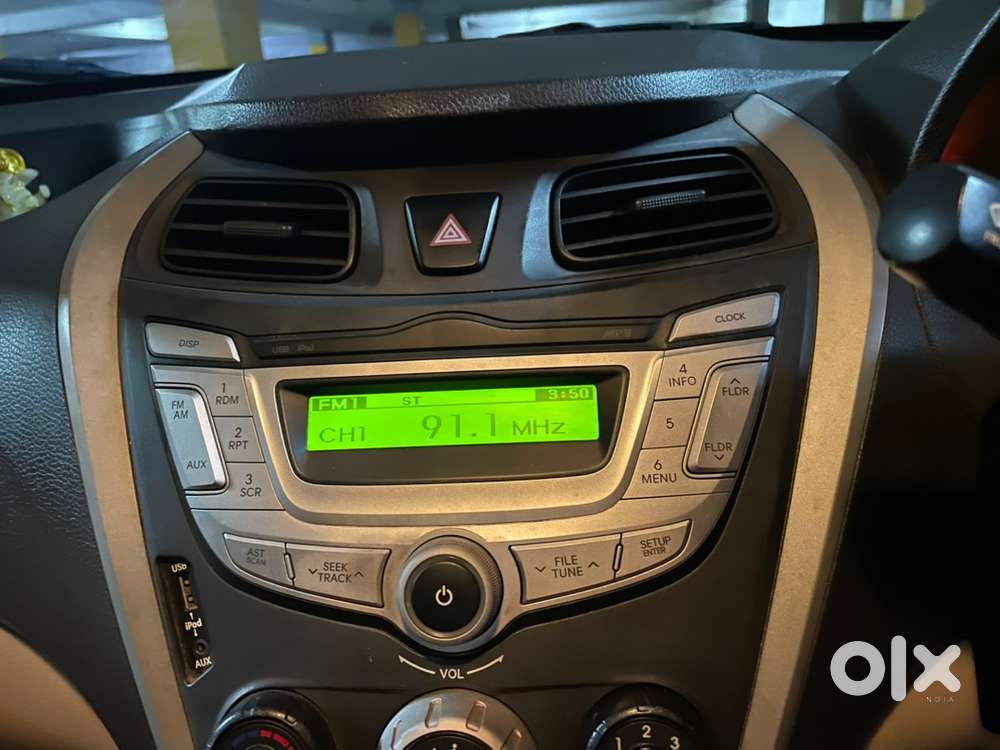 Excellent Hyundai Eon Sportz, Top End With Airbags 2017 Only 45000 Kms