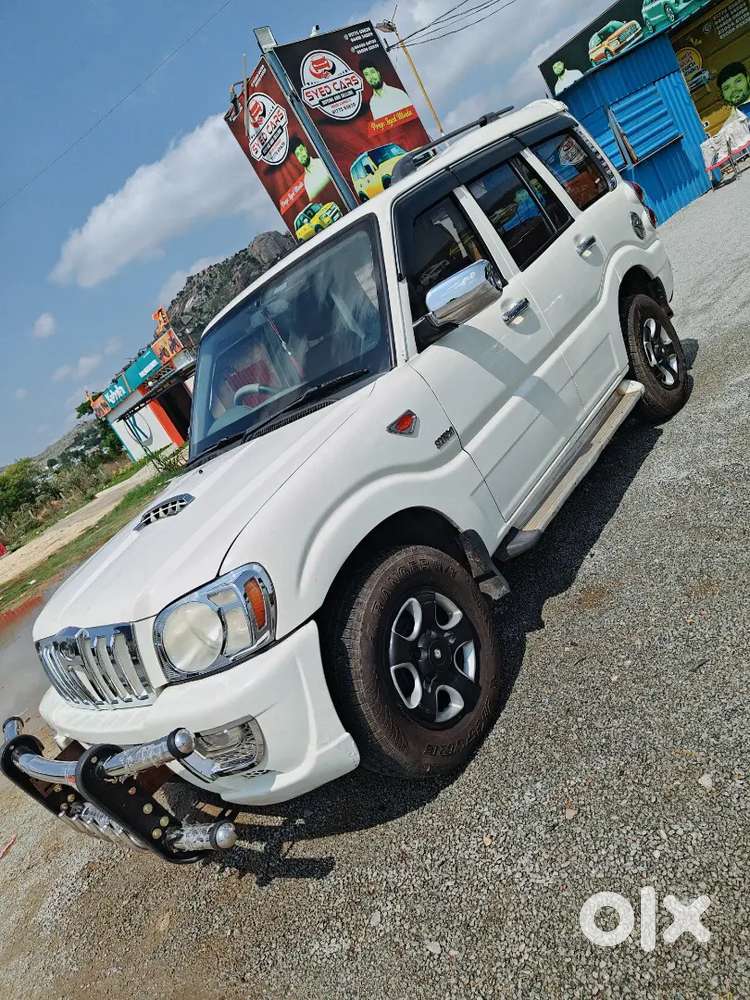 Mahindra Scorpio Classic 2014 Diesel 140000 Km Driven