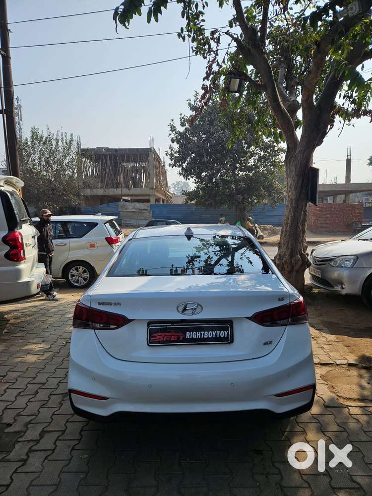 Hyundai Verna Sx(o) Petrol At, 2018, Petrol