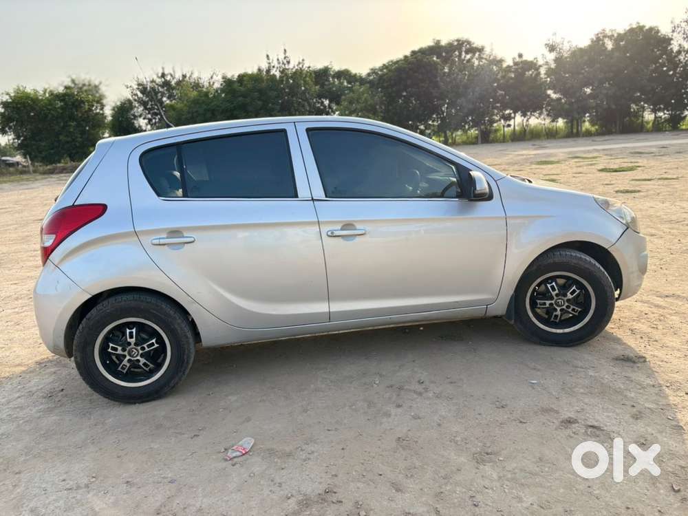 Hyundai New I20 2012 Diesel 1st Owner