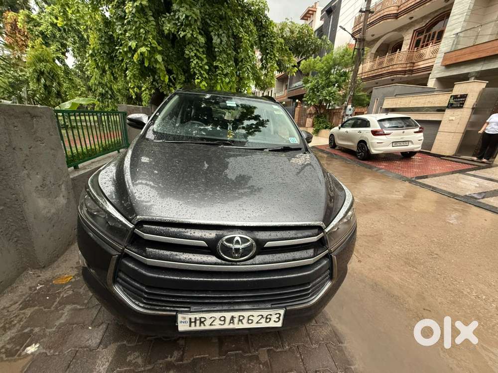 Toyota Innova Crysta 2018