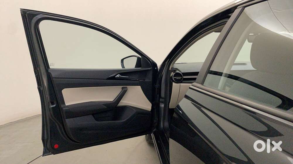 Skoda Slavia Ambition 1.0l Tsi Mt, 2022, Petrol