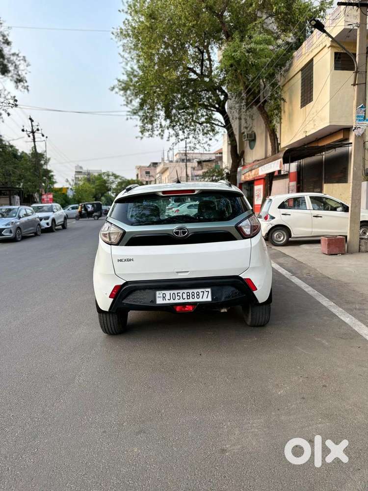 Tata Nexon 1.2 Revotron Xm (s), 2020, Diesel