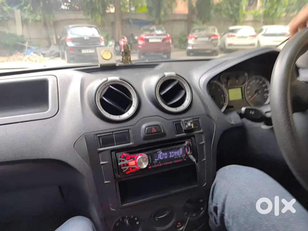 Ford Fiesta Classic 2012 Lxi