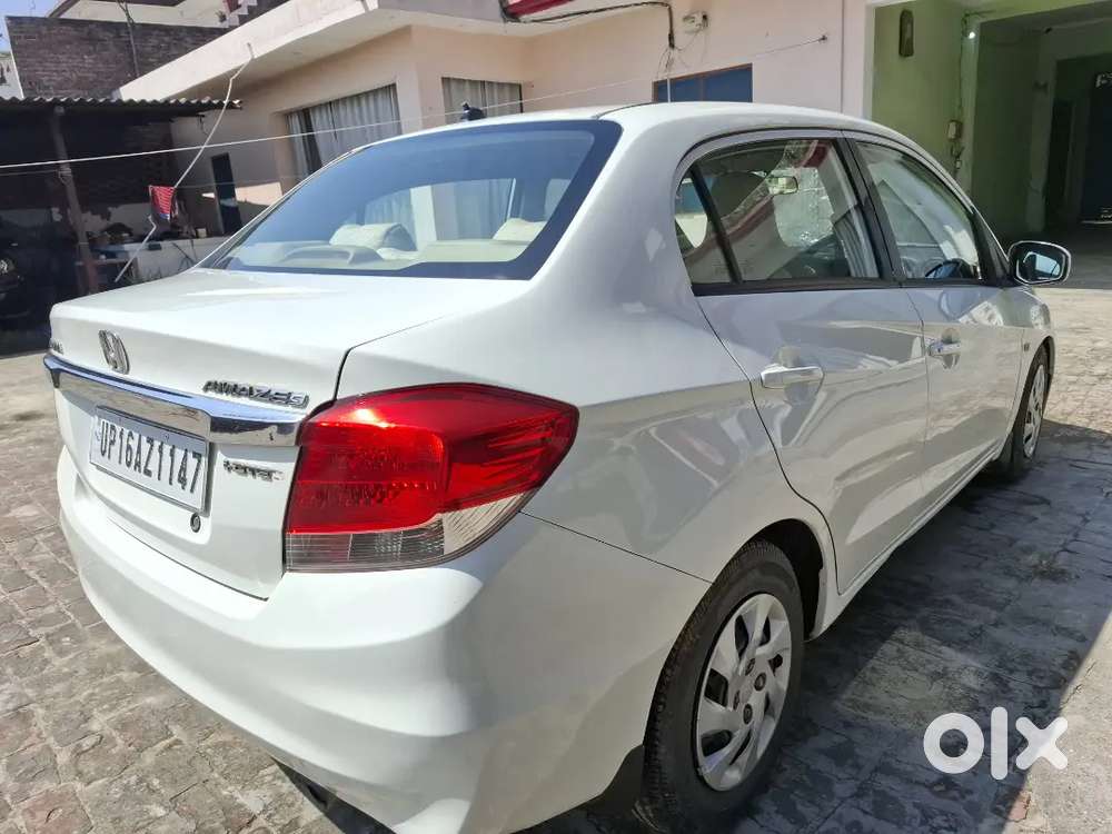 Honda Amaze 2015 Diesel Well Maintained