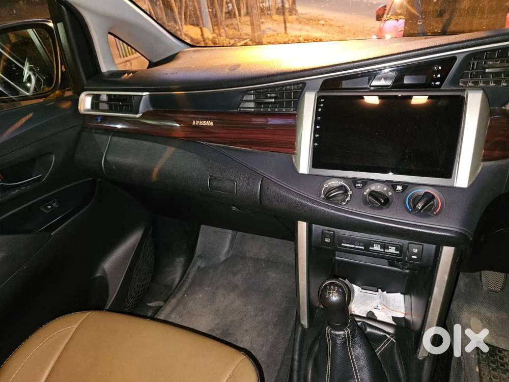 Toyota Innova Crysta 2.4 G Plus Mt 7 Seater 2017 – Company Maintained