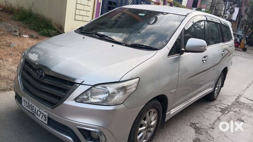 Toyota Innova 2.5 Z Diesel 7 Seater, 2014, Diesel