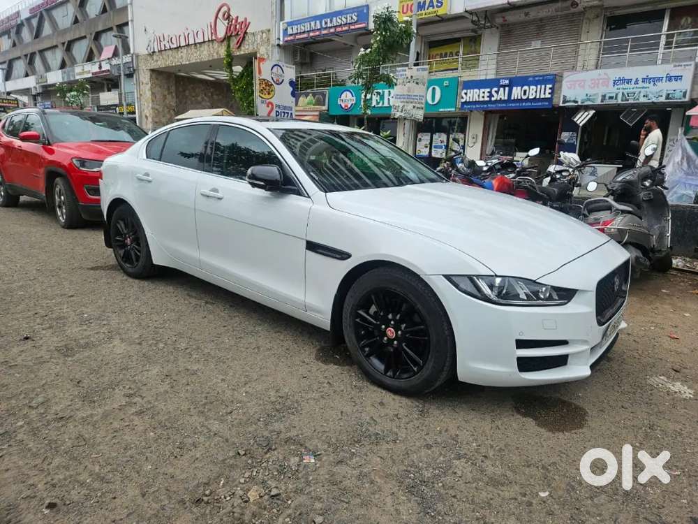 Jaguar Xe Portfolio For Sale – Premium Luxury Sedan