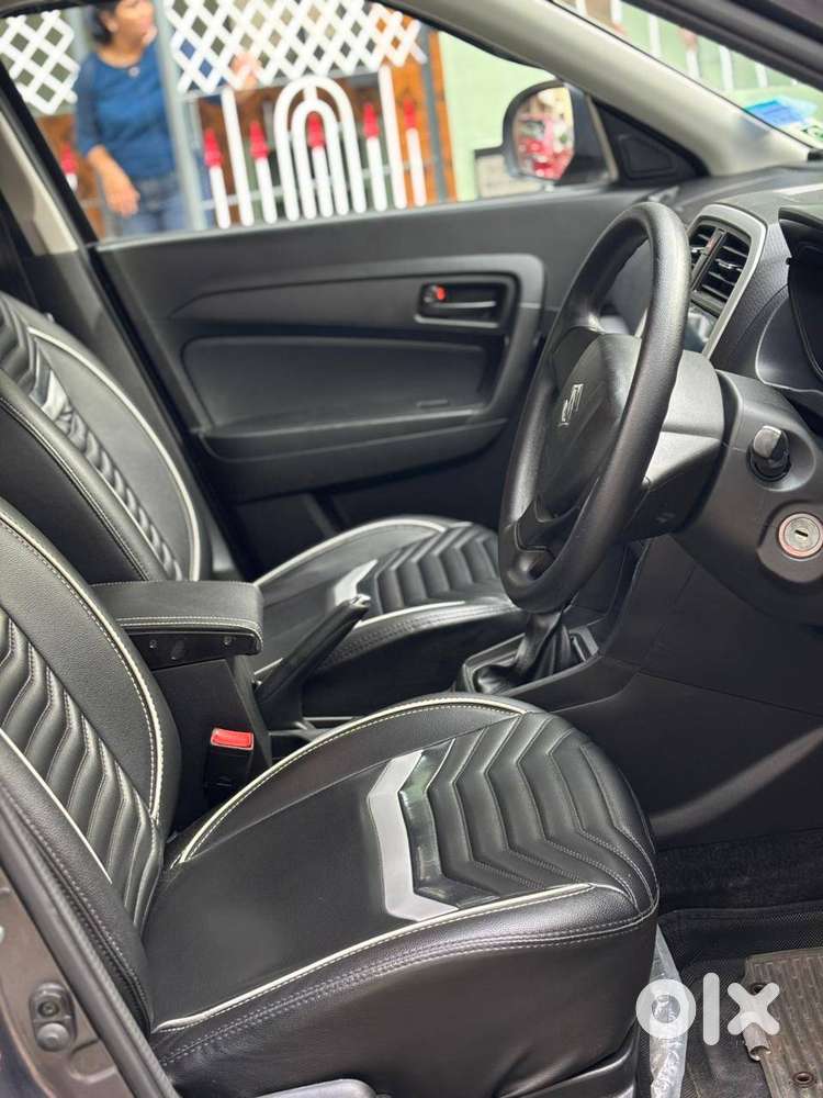 Maruti Suzuki Brezza 2022 Petrol 35000 Km Driven