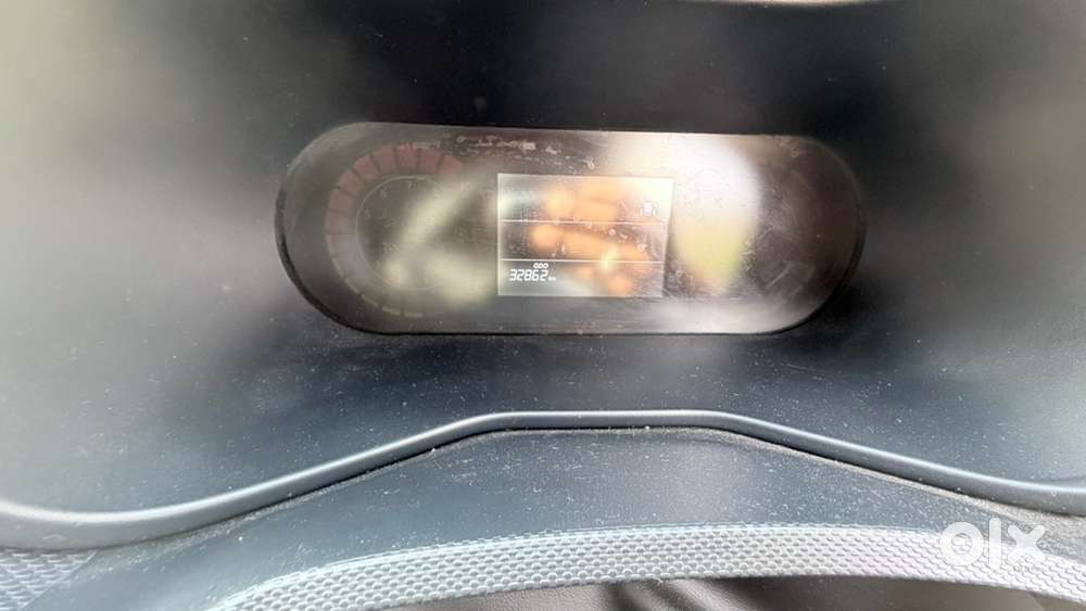 Tata Nexon Pure 2025