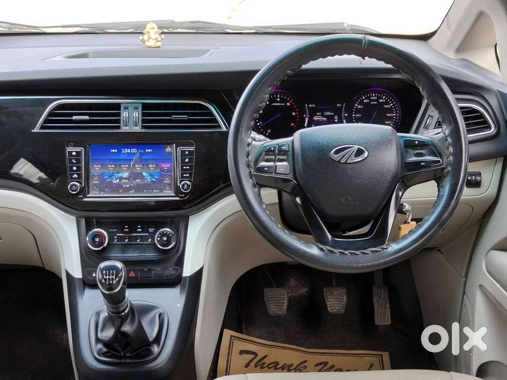Mahindra Marazzo M6 8str, 2018, Diesel