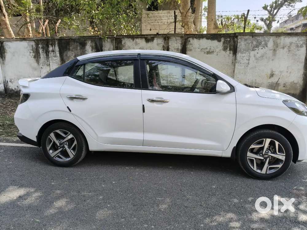 Hyundai Aura 2025 Cng & Hybrids 21000 Km Driven