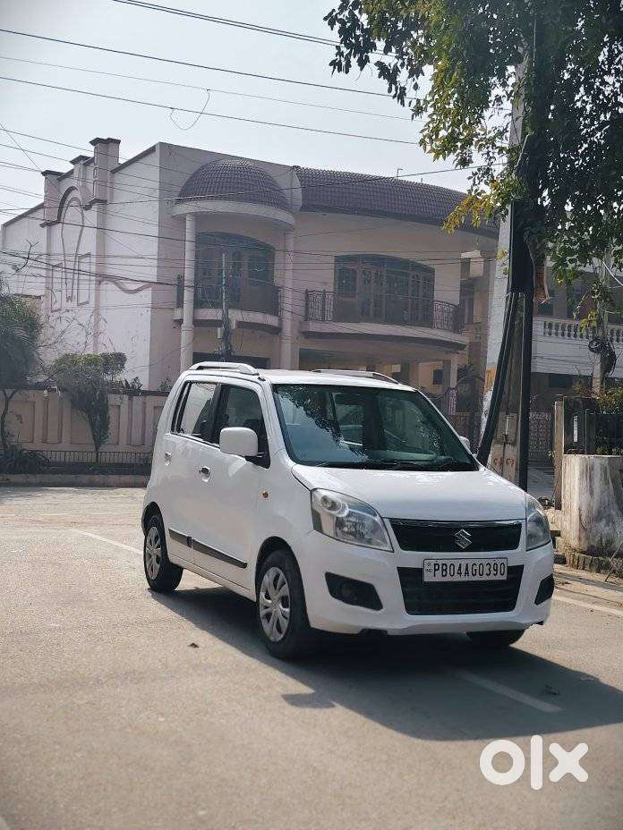 Maruti Suzuki Wagon R Vxi 1.2, 2018, Petrol