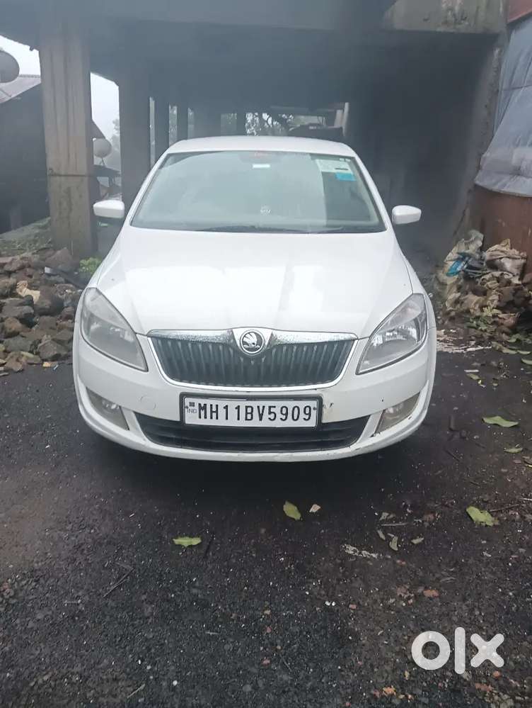 Skoda Rapid 1.5 Ambition 2016